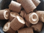БРИКЕТИ «NESTRO» - екологічно чистий паливний  брикет, виготовлений з тирси твердих порід дерева Калуш