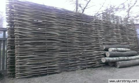 Плетеный забор из лозы, Чернигов