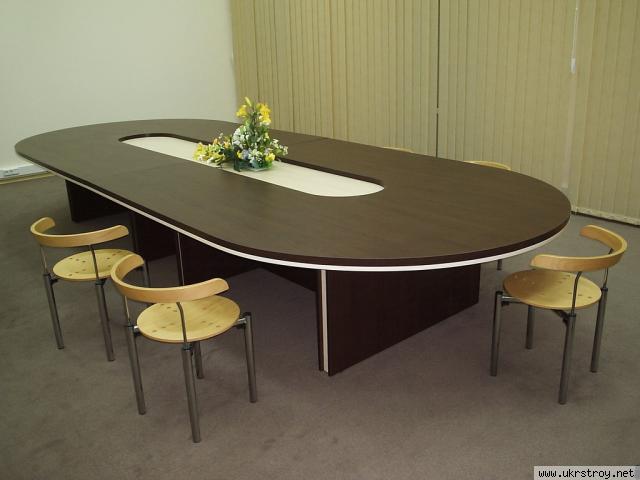 Продам стол для заседаний Киев