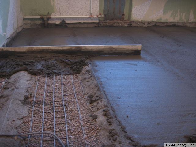 Стяжка пола. Бетонная заливка.