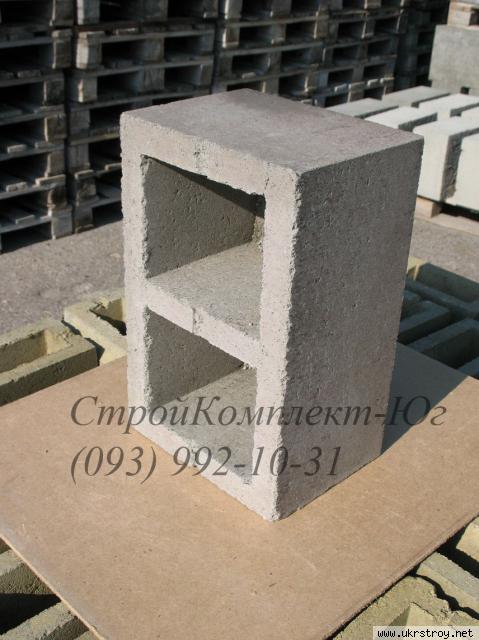 Блоки стеновые бетонные 250х200х400 мм
