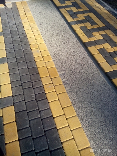 Укладка тротуарной плитки по выгодной цене в Киевской области