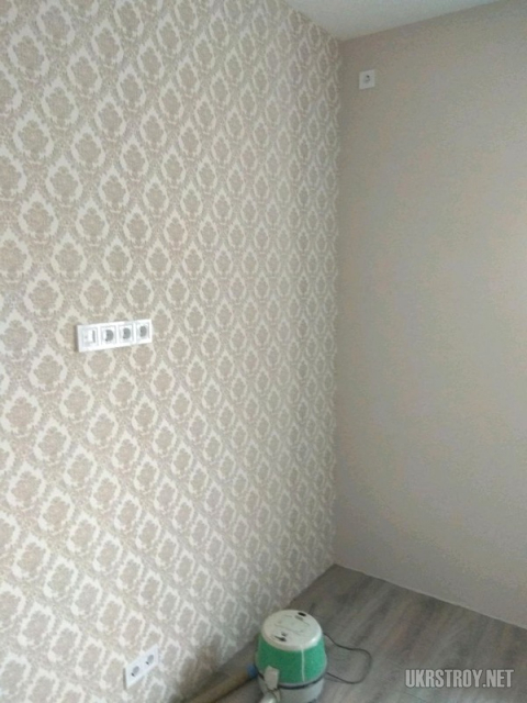 Поклейка обоев Профессионально