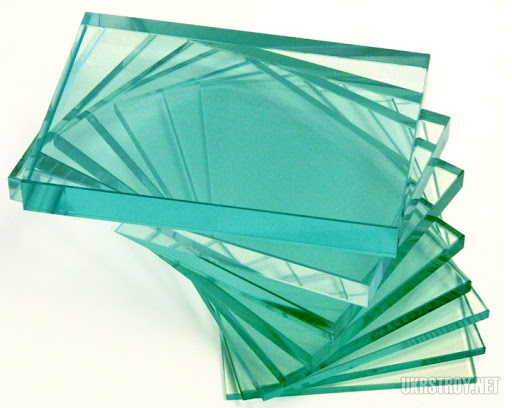 Закаленное прозрачное стекло AGC 4 - 19 мм